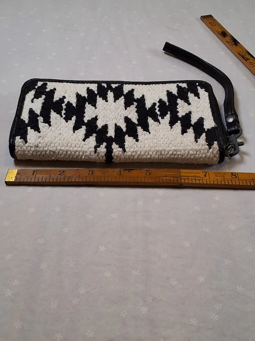 Westerb Aztec Black & Cream Woven Zip Phone Wallet